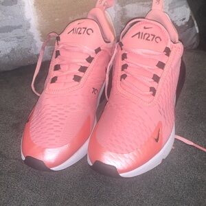 Nike Air270 Rose Gold/pink size 7Y